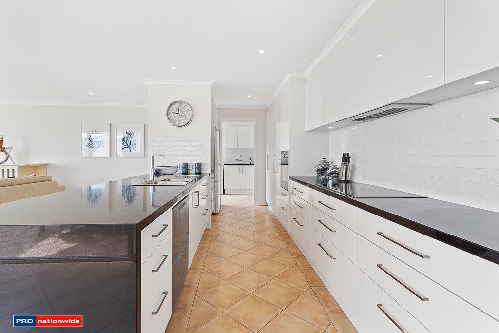 51 Foreshore Drive SALAMANDER BAY 8