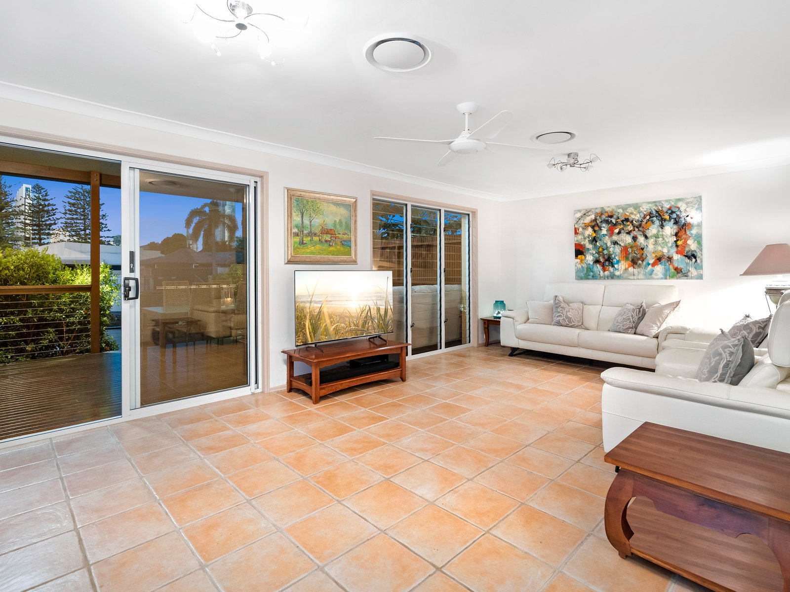 51 Gibraltar Drive SURFERS PARADISE 7