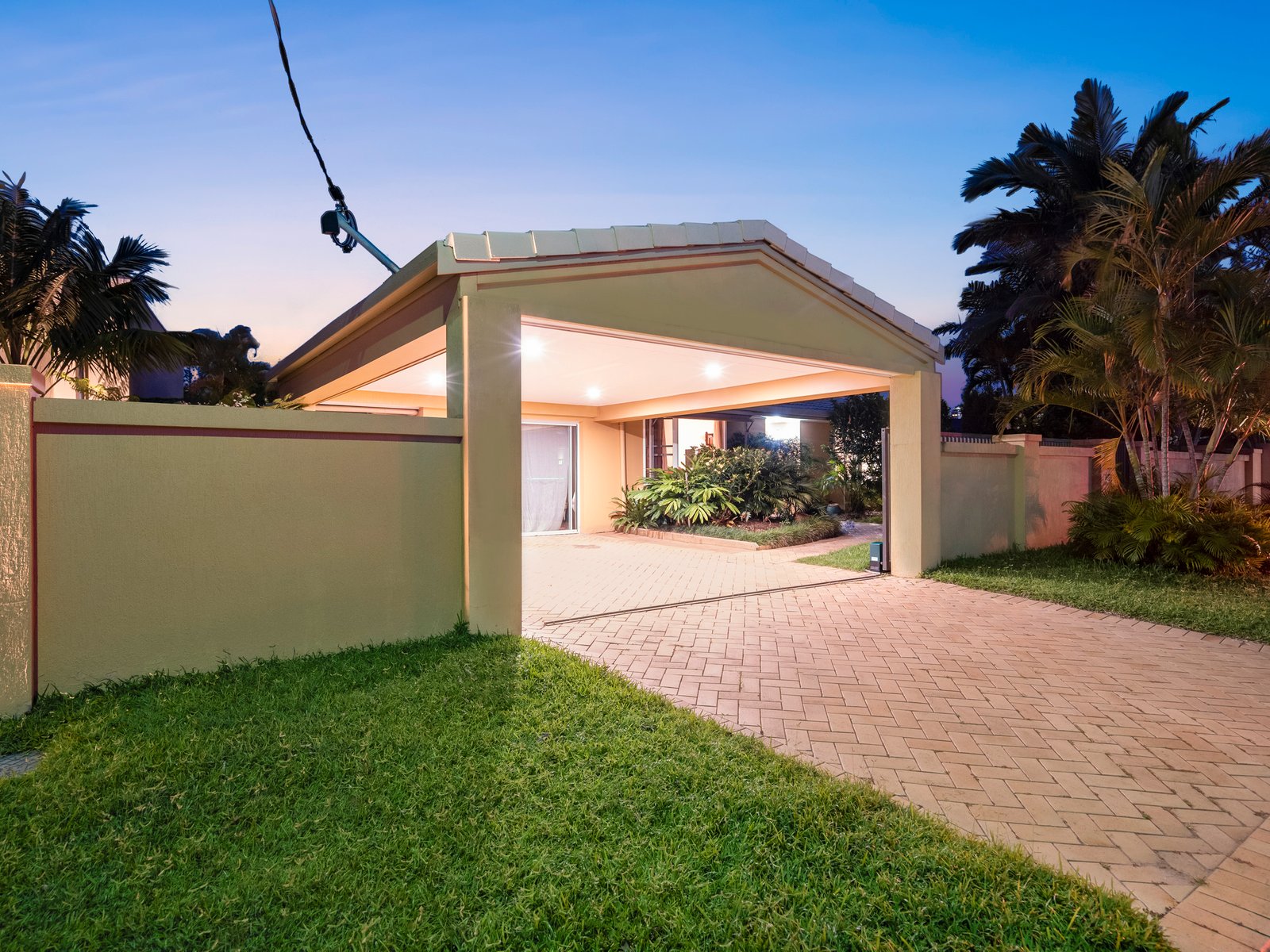 51 Gibraltar Drive SURFERS PARADISE 10