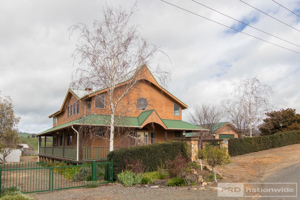 51 Gilmore Street ADELONG 23