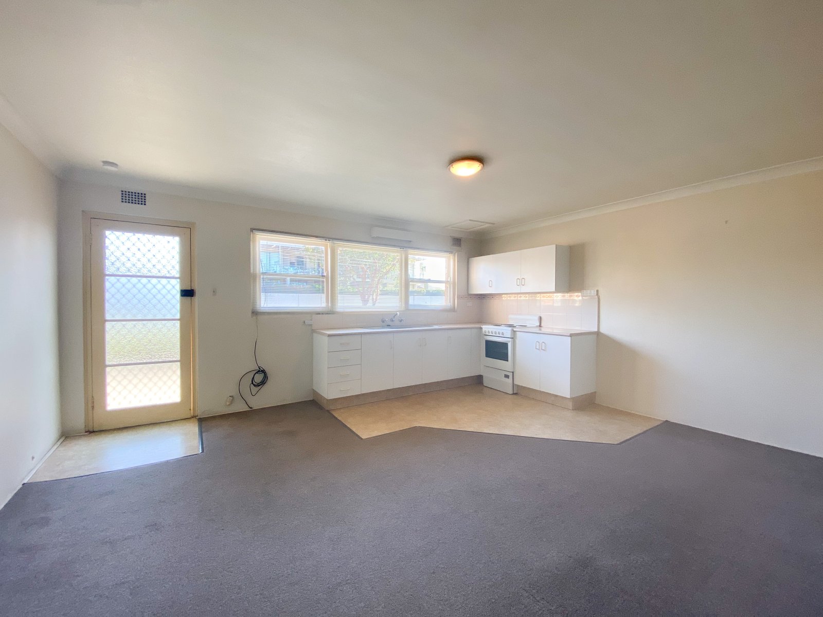 5/1 Government Road SHOAL BAY 1
