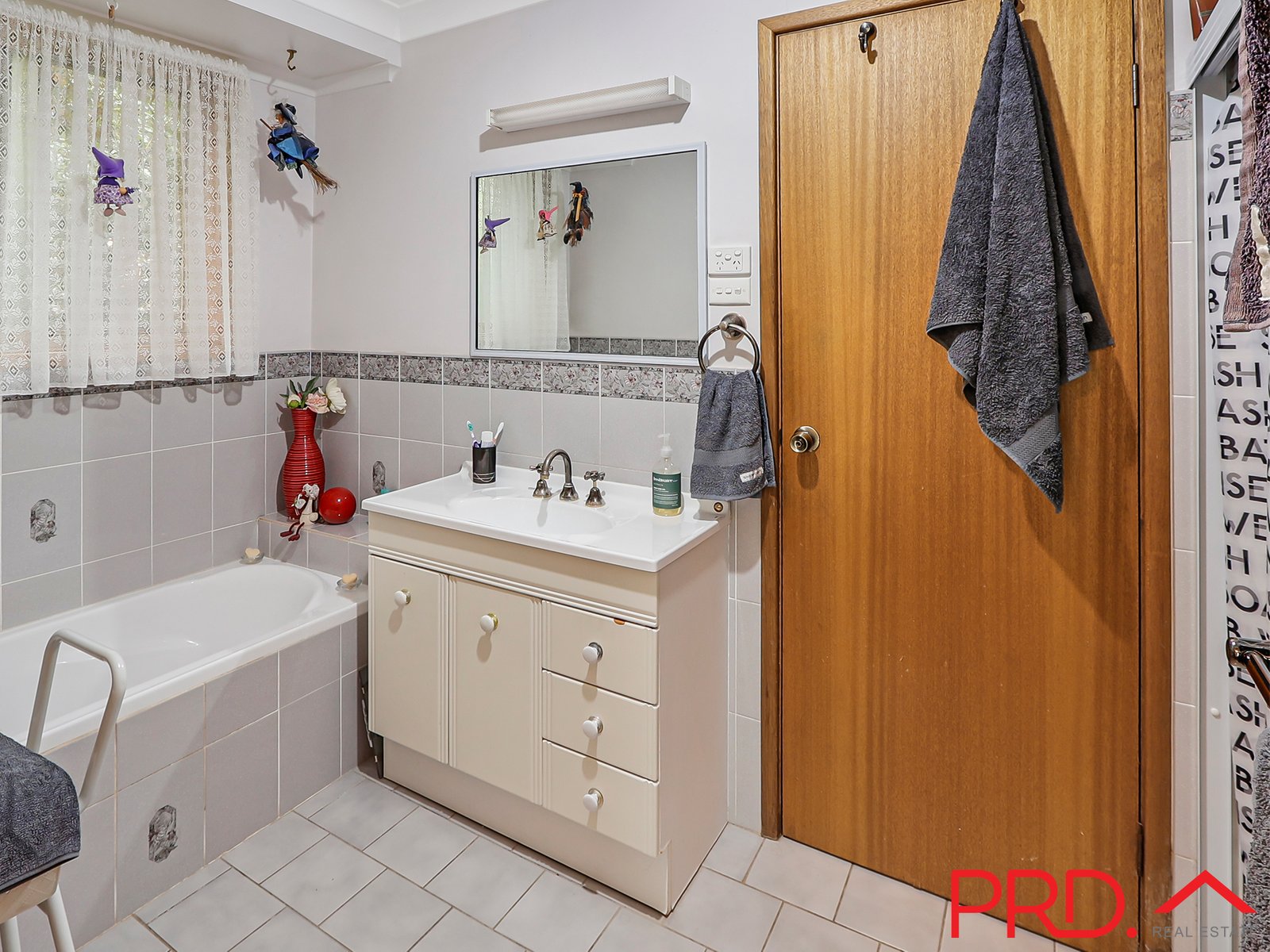 51 Graham Street TAMWORTH 10