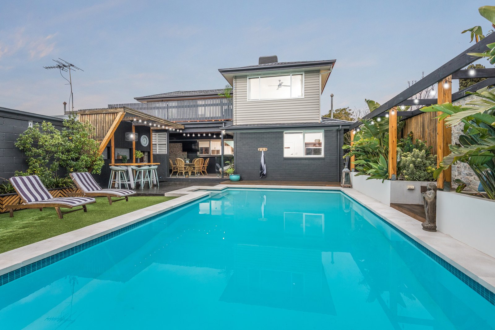 Gallery: 51 Hamlyn Avenue