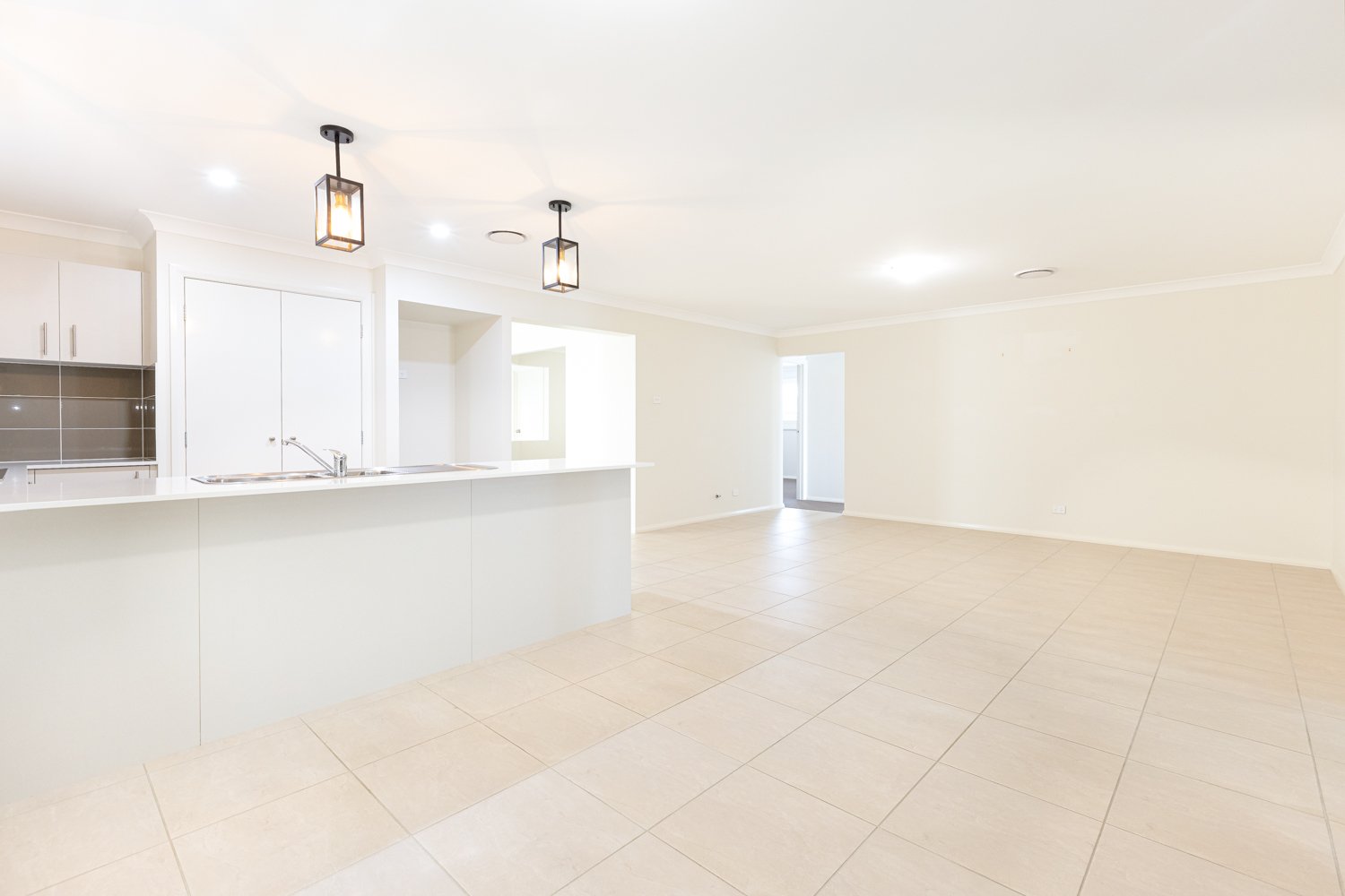 51 Harvest Boulevard CHISHOLM 5