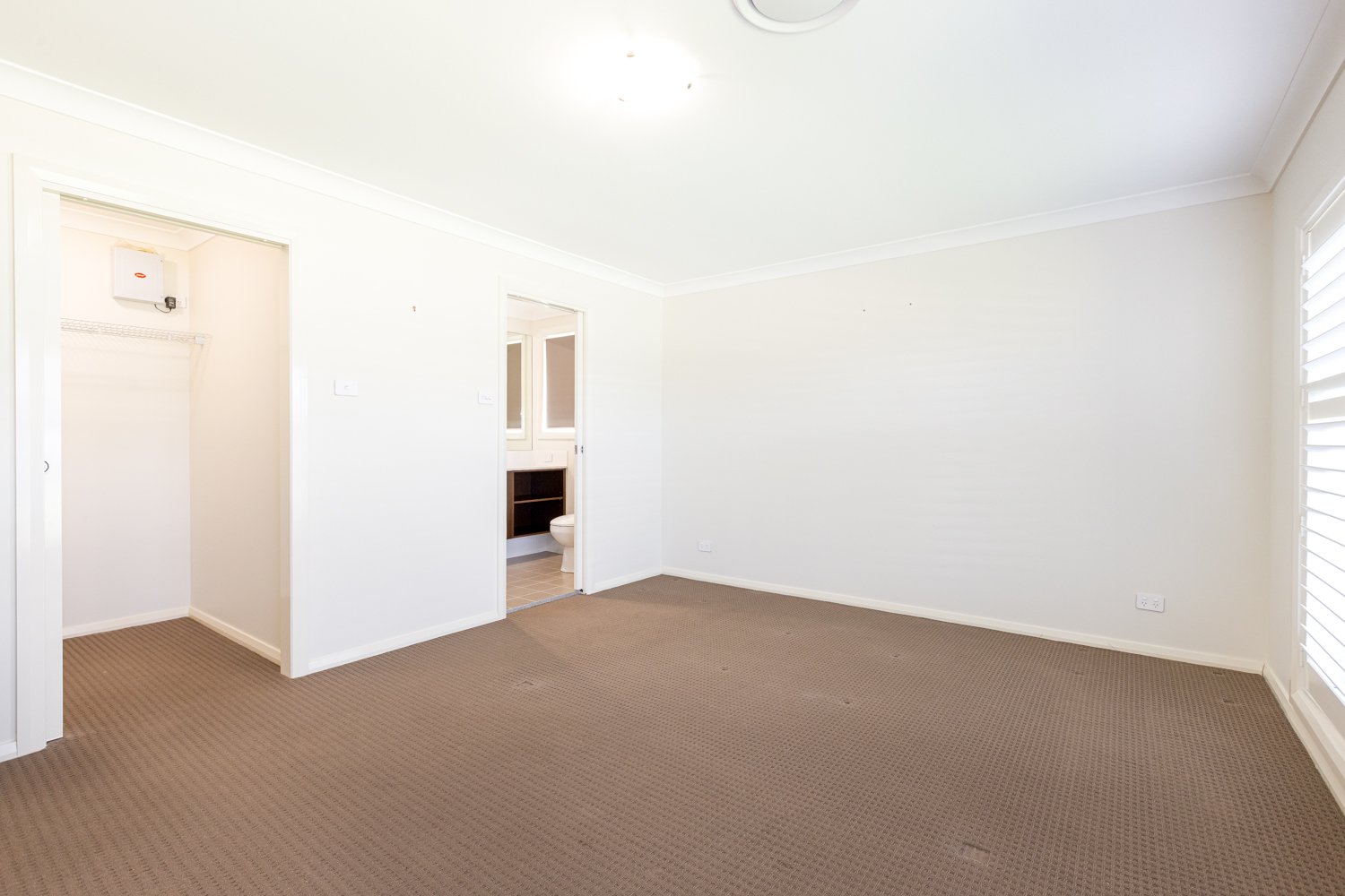 51 Harvest Boulevard CHISHOLM 10