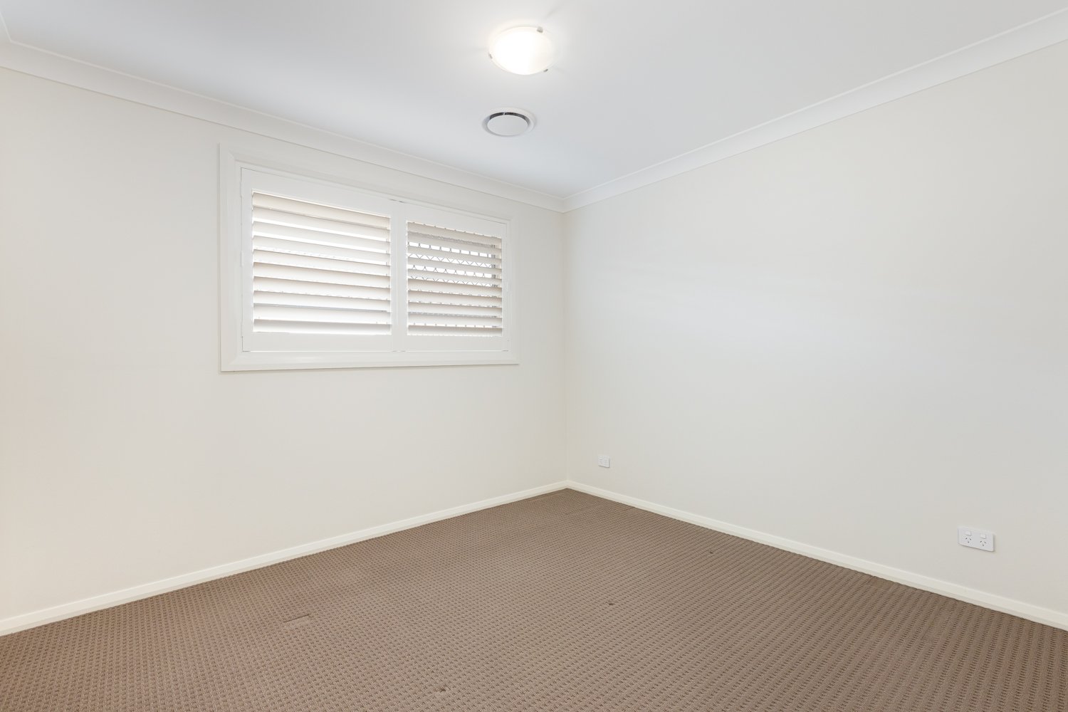 51 Harvest Boulevard CHISHOLM 17