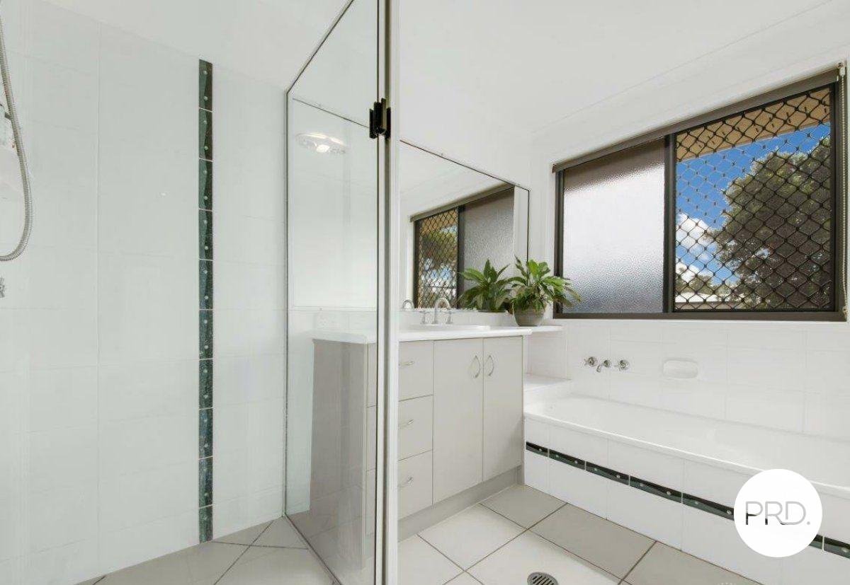 51 Hennie Drive BENARABY 11