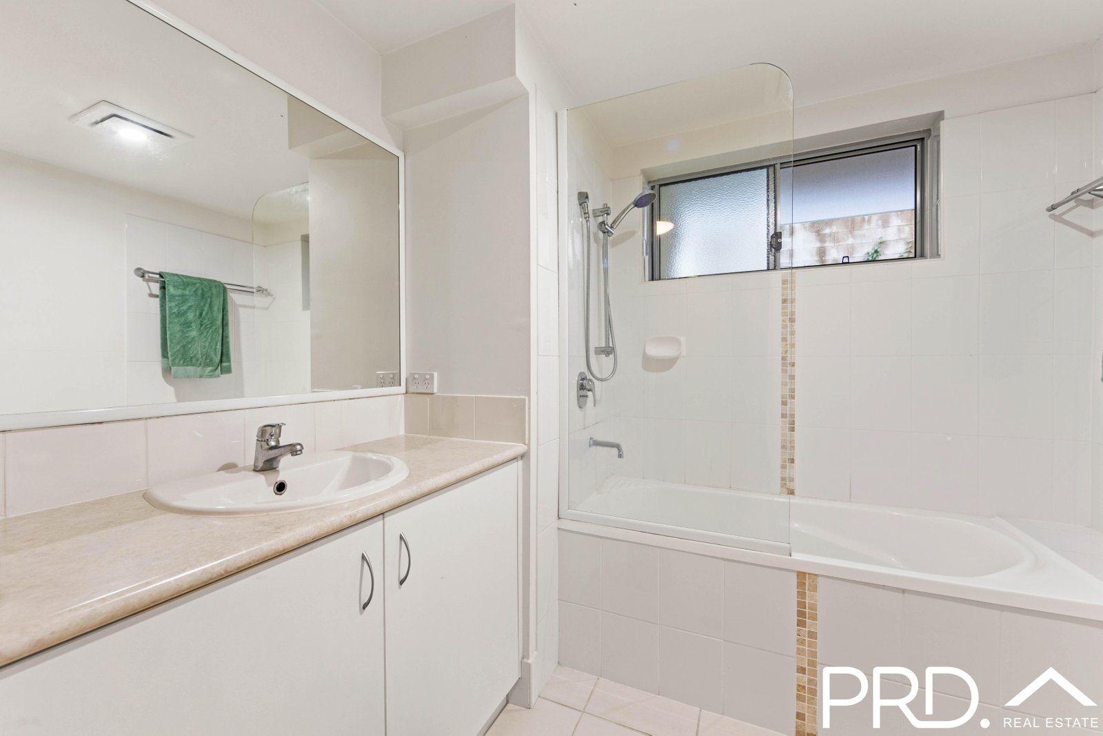 5/1 Hinterland Drive MUDGEERABA 7