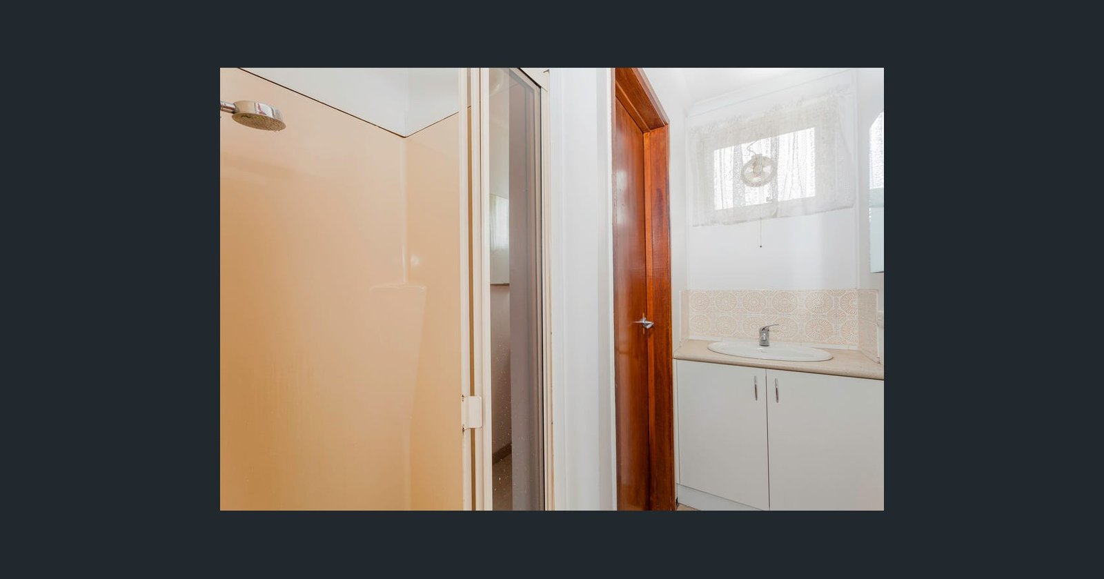 Gallery: 5/1 Holman Court
