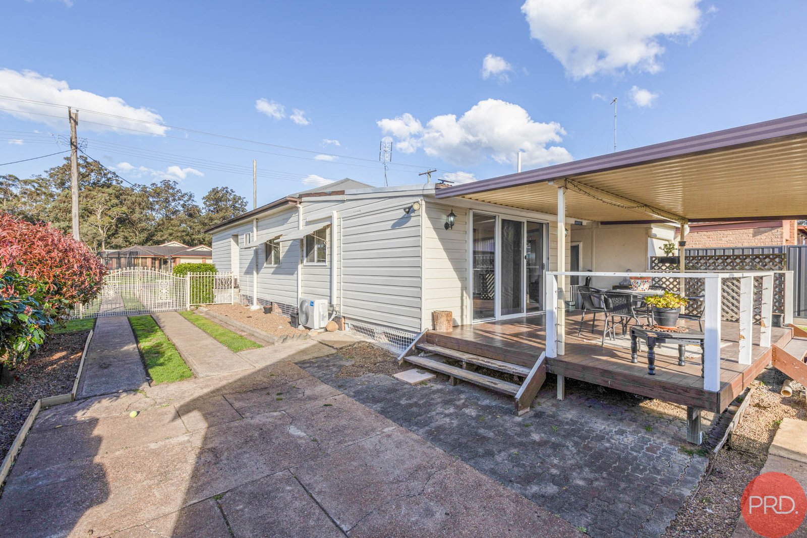 51 Hospital Road WESTON 8