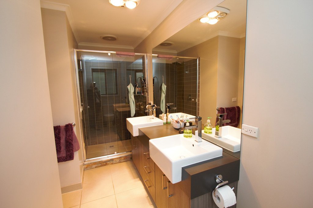 51 Howe Street MINERS REST 11