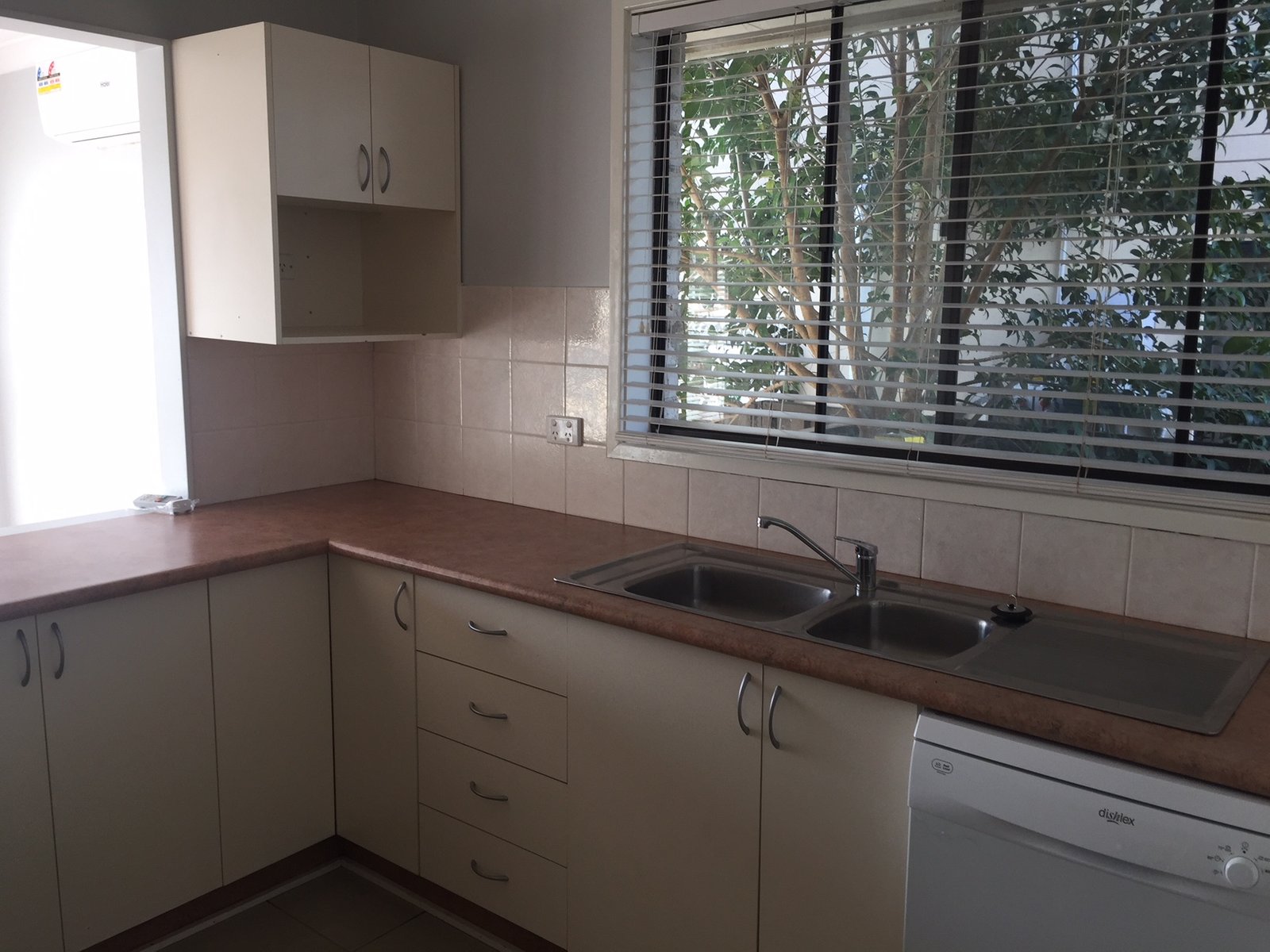 51 Hume Crescent WERRINGTON COUNTY 3