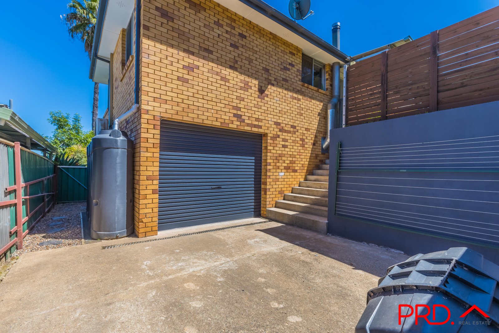 51 Hyman Street TAMWORTH 27