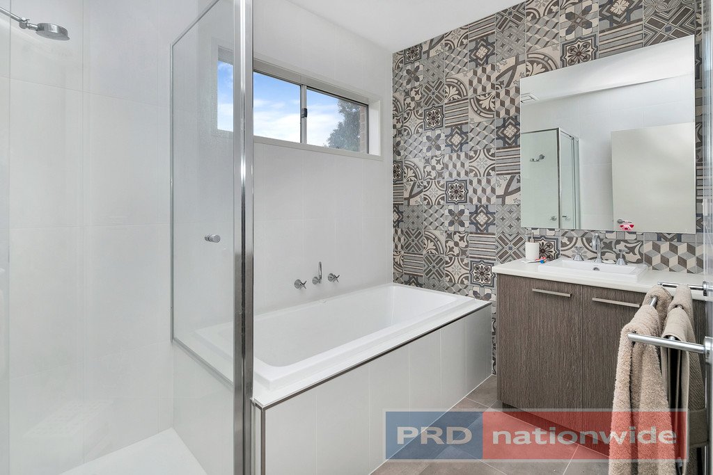 51 Inglewood Drive ENFIELD 6