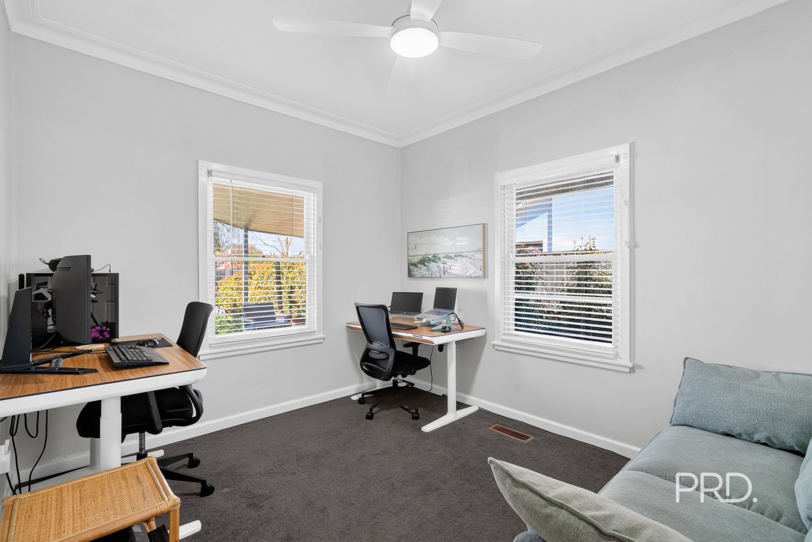 51 Inglis Street LAKE ALBERT 11