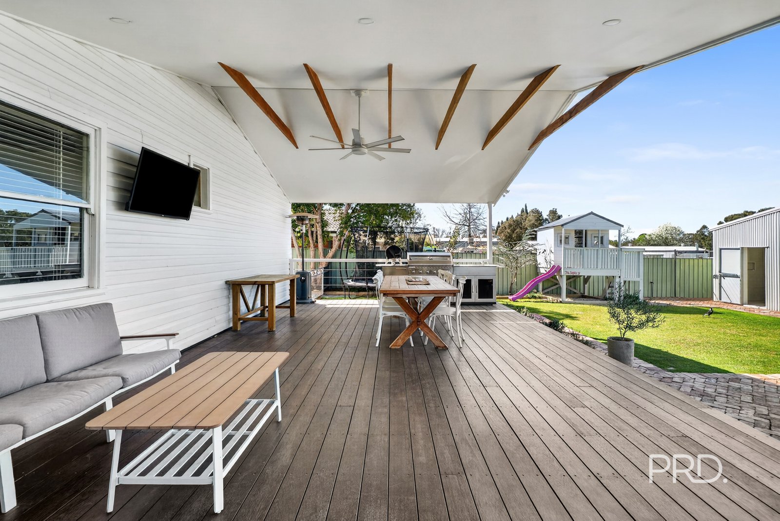 51 Inglis Street LAKE ALBERT 17