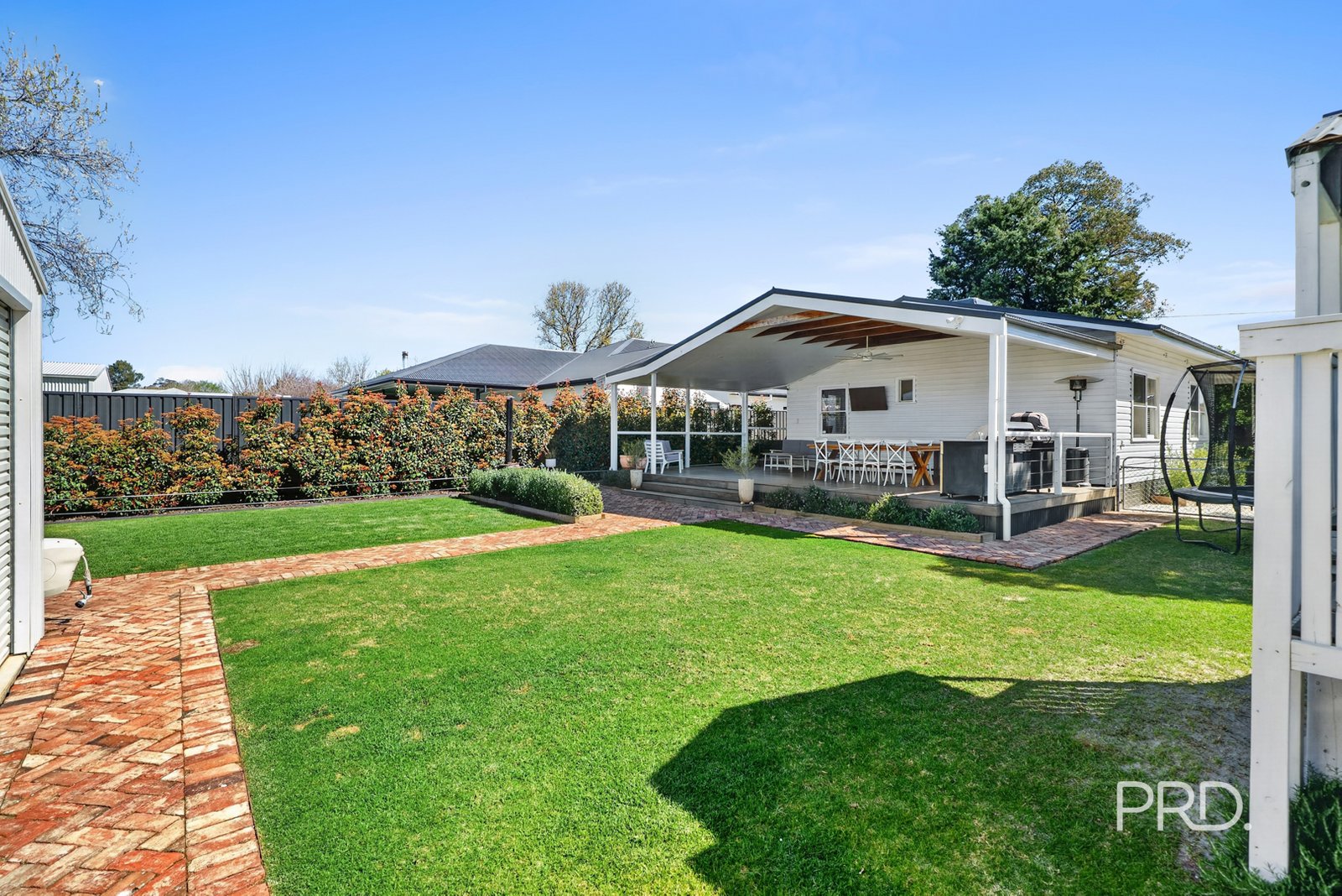 51 Inglis Street LAKE ALBERT 19