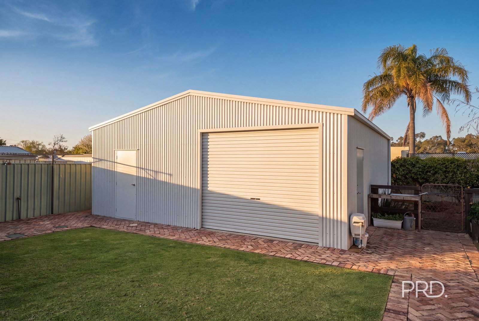 51 Inglis Street LAKE ALBERT 22