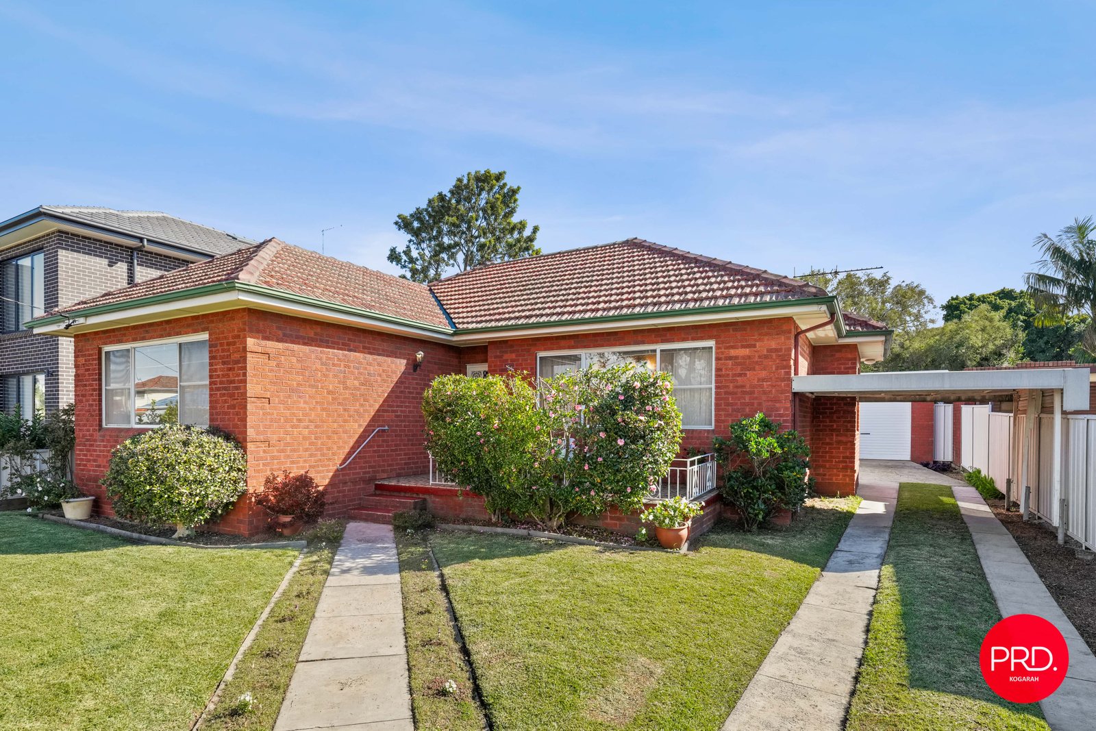 51 Lachal Avenue KOGARAH 1