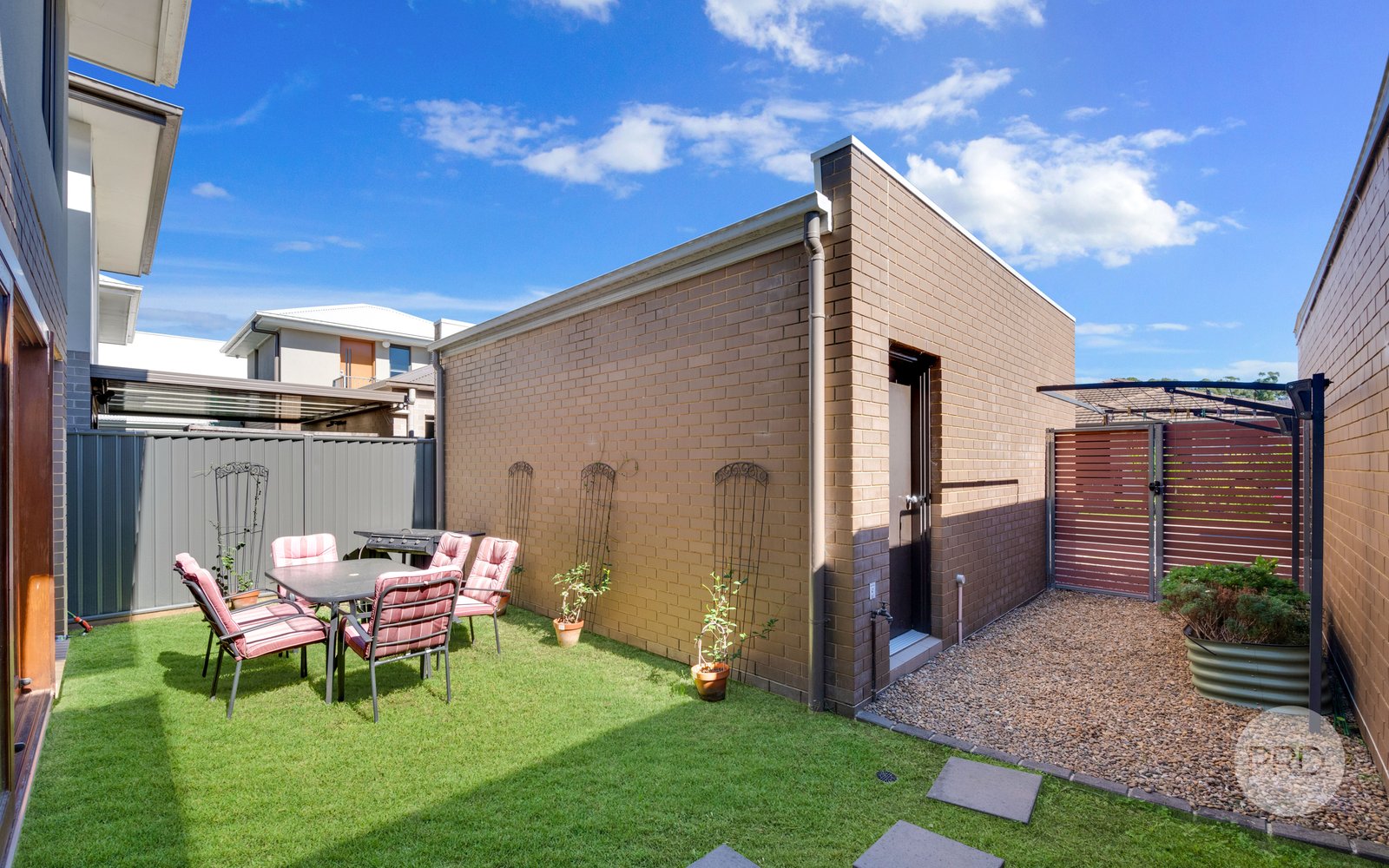 51 Lakeside Parade JORDAN SPRINGS 2