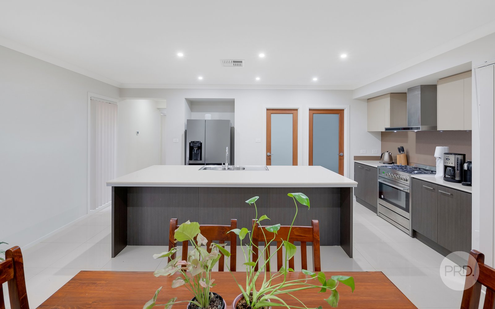 51 Lakeside Parade JORDAN SPRINGS 5