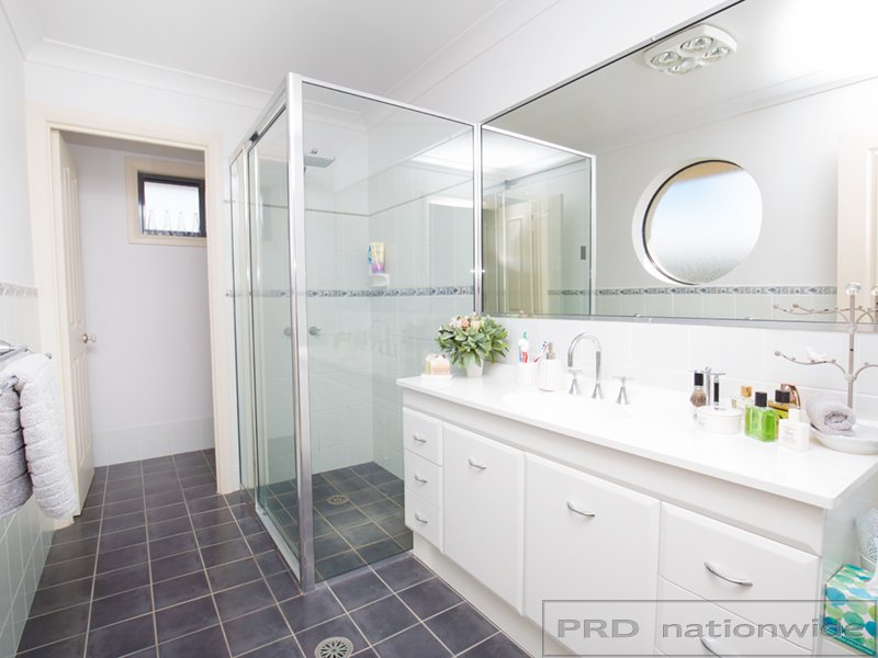 51 Lochend Circuit EAST MAITLAND 5