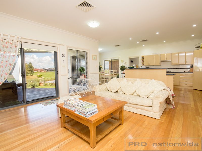 51 Lochend Circuit EAST MAITLAND 13