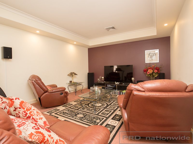 51 Lochend Circuit EAST MAITLAND 14