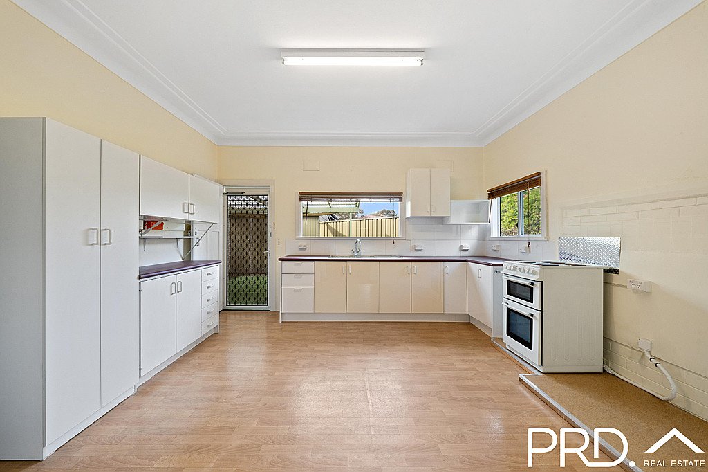 51 Lucas Road EAST HILLS 2