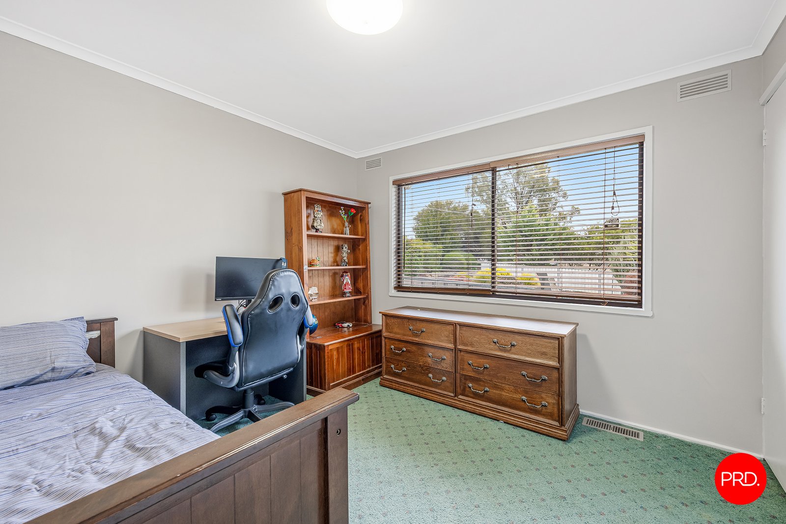 51 MacDougall Road GOLDEN SQUARE 15