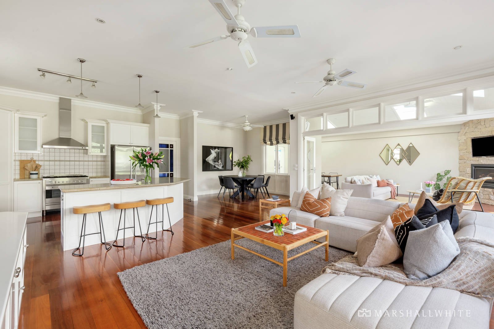 51 Middlesex Road, Surrey Hills, VIC