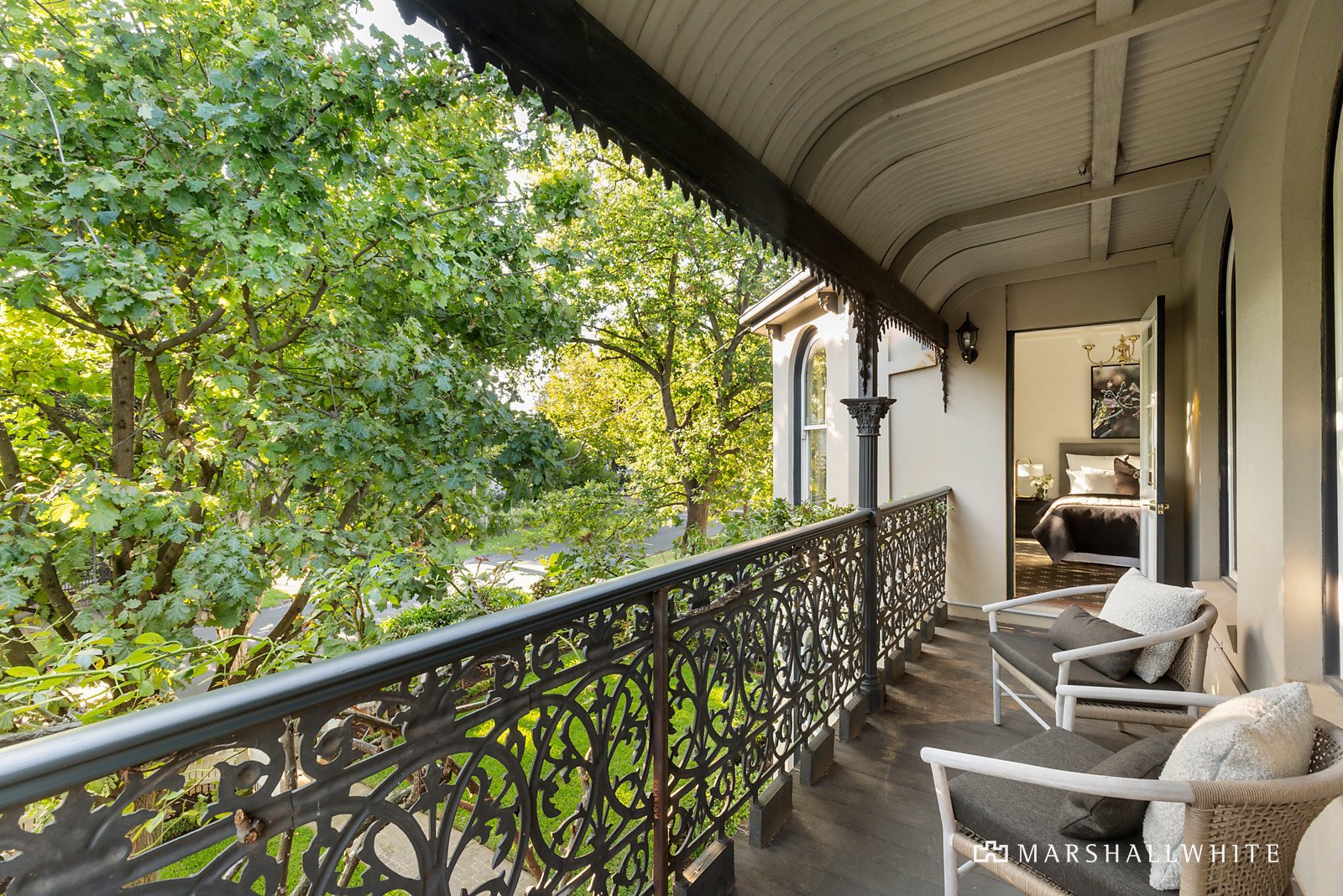 51 Middlesex Road, Surrey Hills, VIC