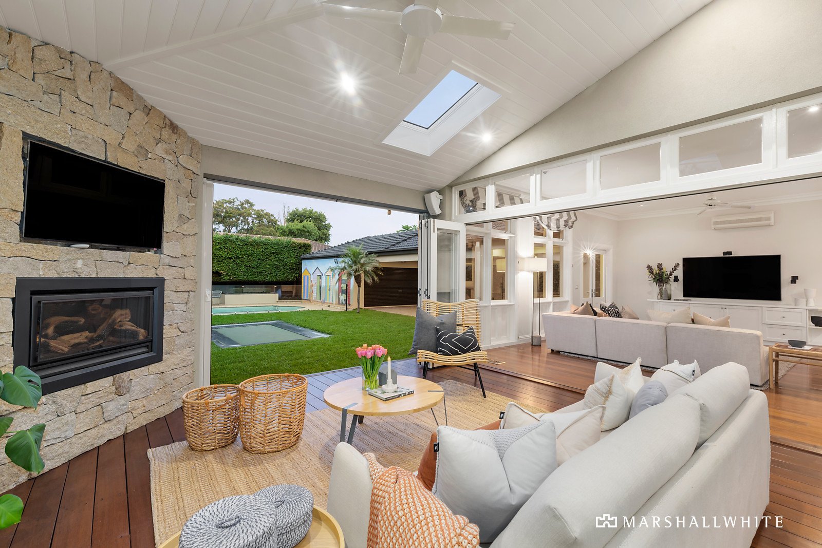 51 Middlesex Road, Surrey Hills, VIC