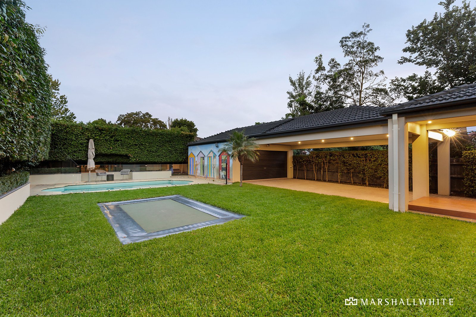 51 Middlesex Road, Surrey Hills, VIC