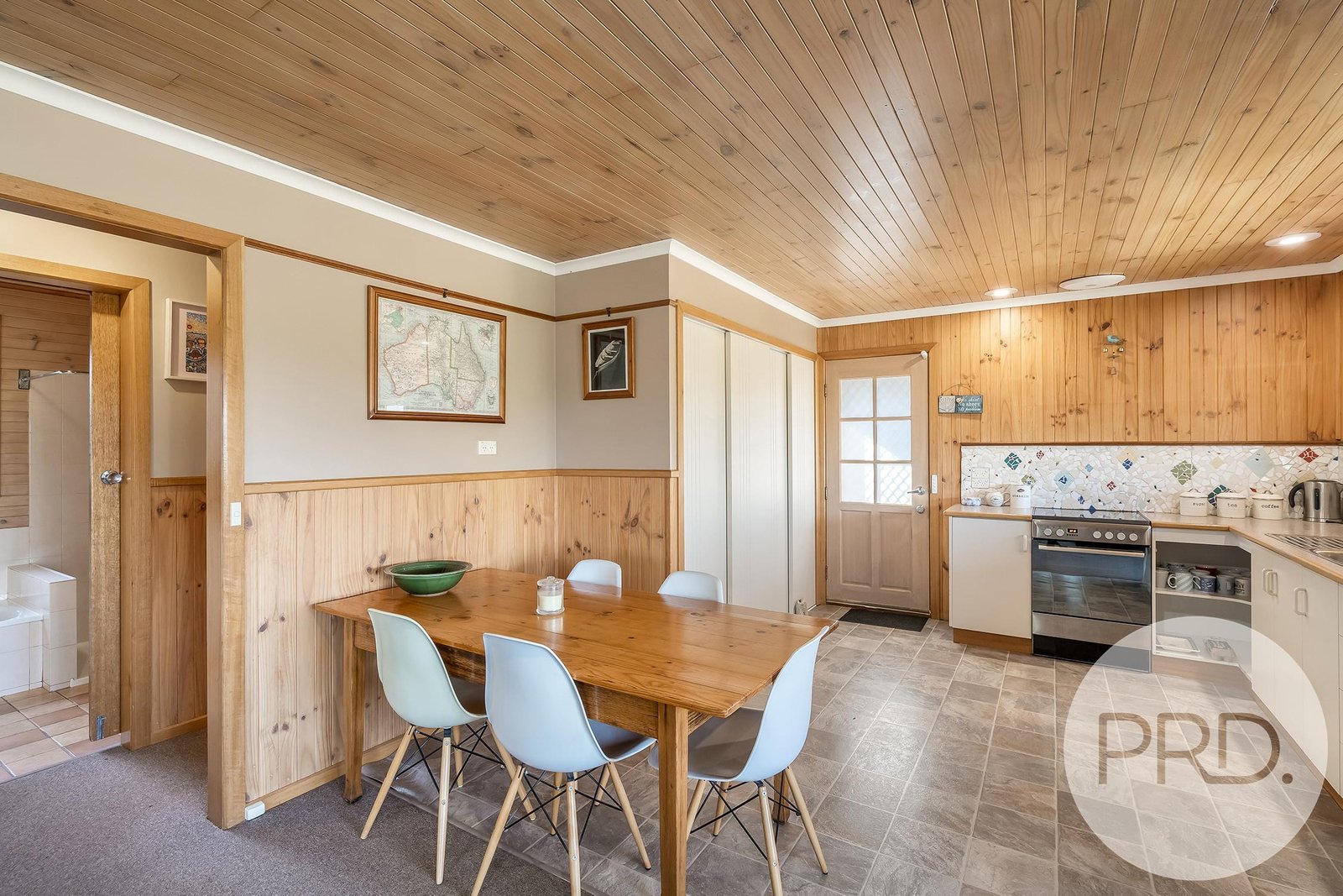 51 Myrica Street PRIMROSE SANDS 25