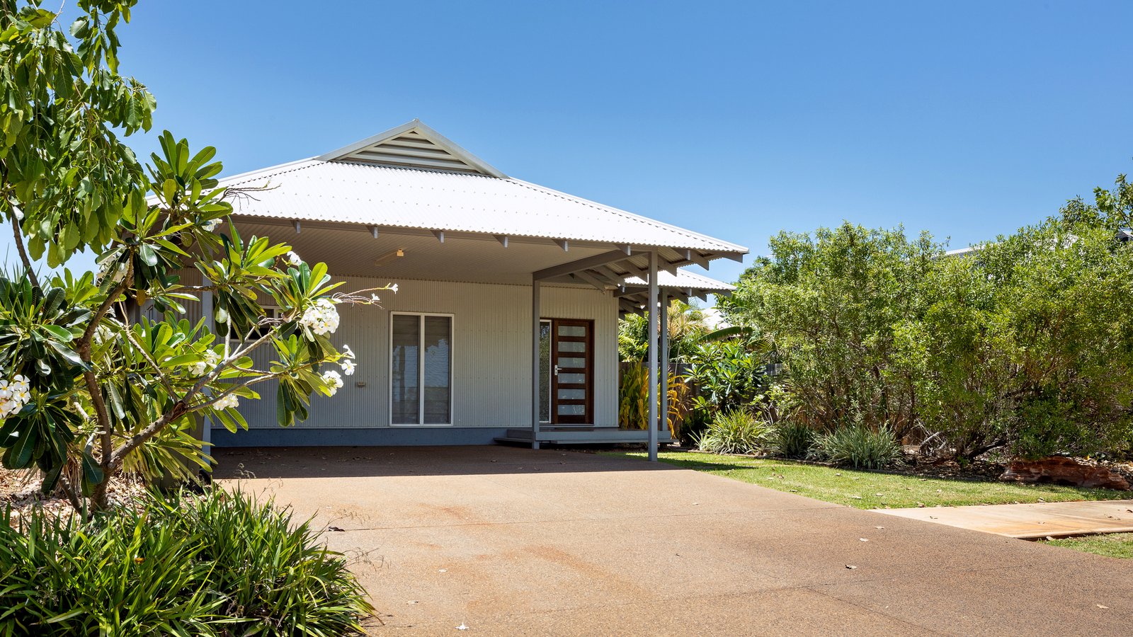 51 Nakamura Avenue BILINGURR 5