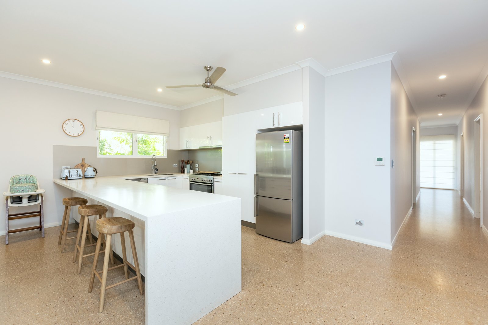 51 Nakamura Avenue BILINGURR 9