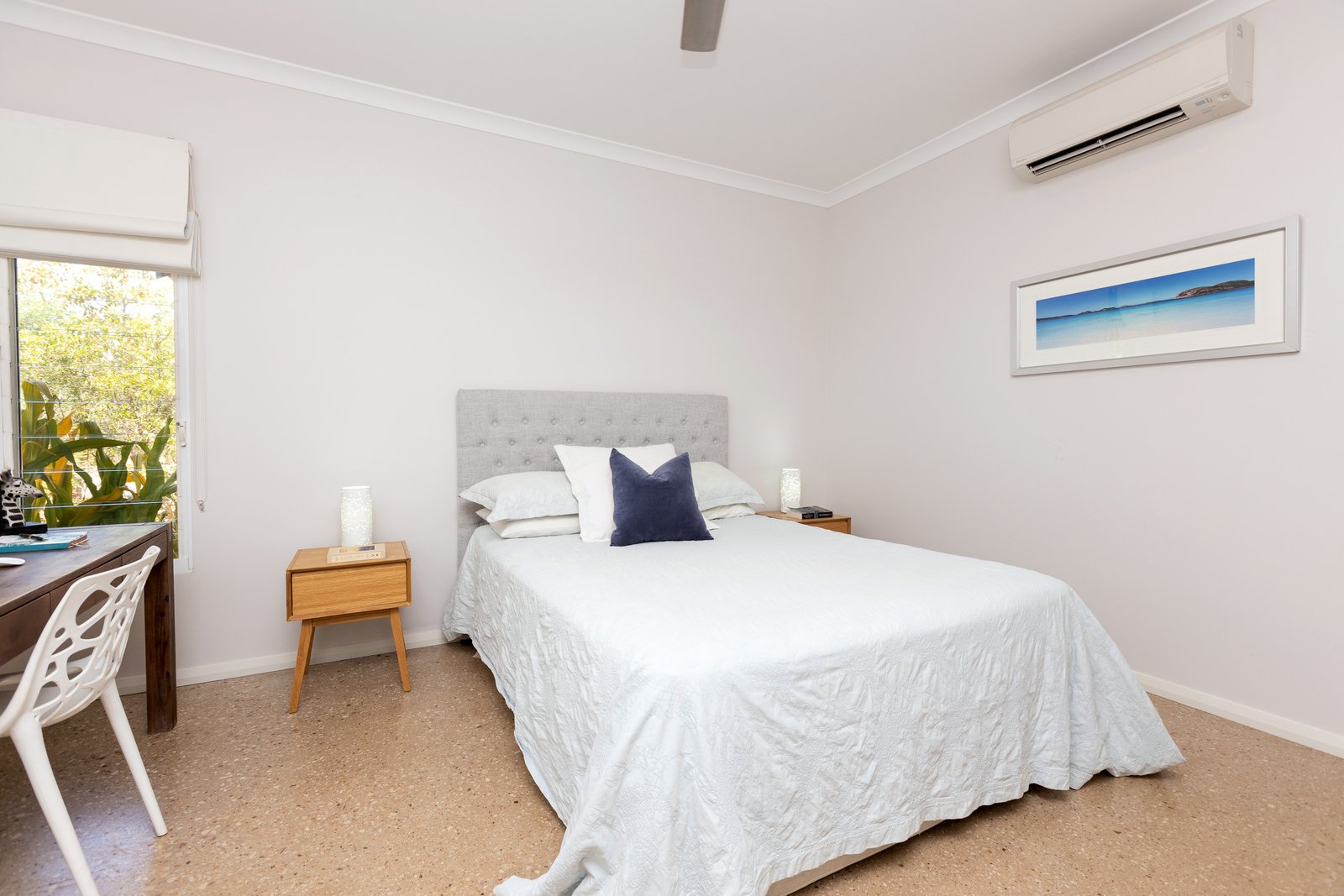 51 Nakamura Avenue BILINGURR 19