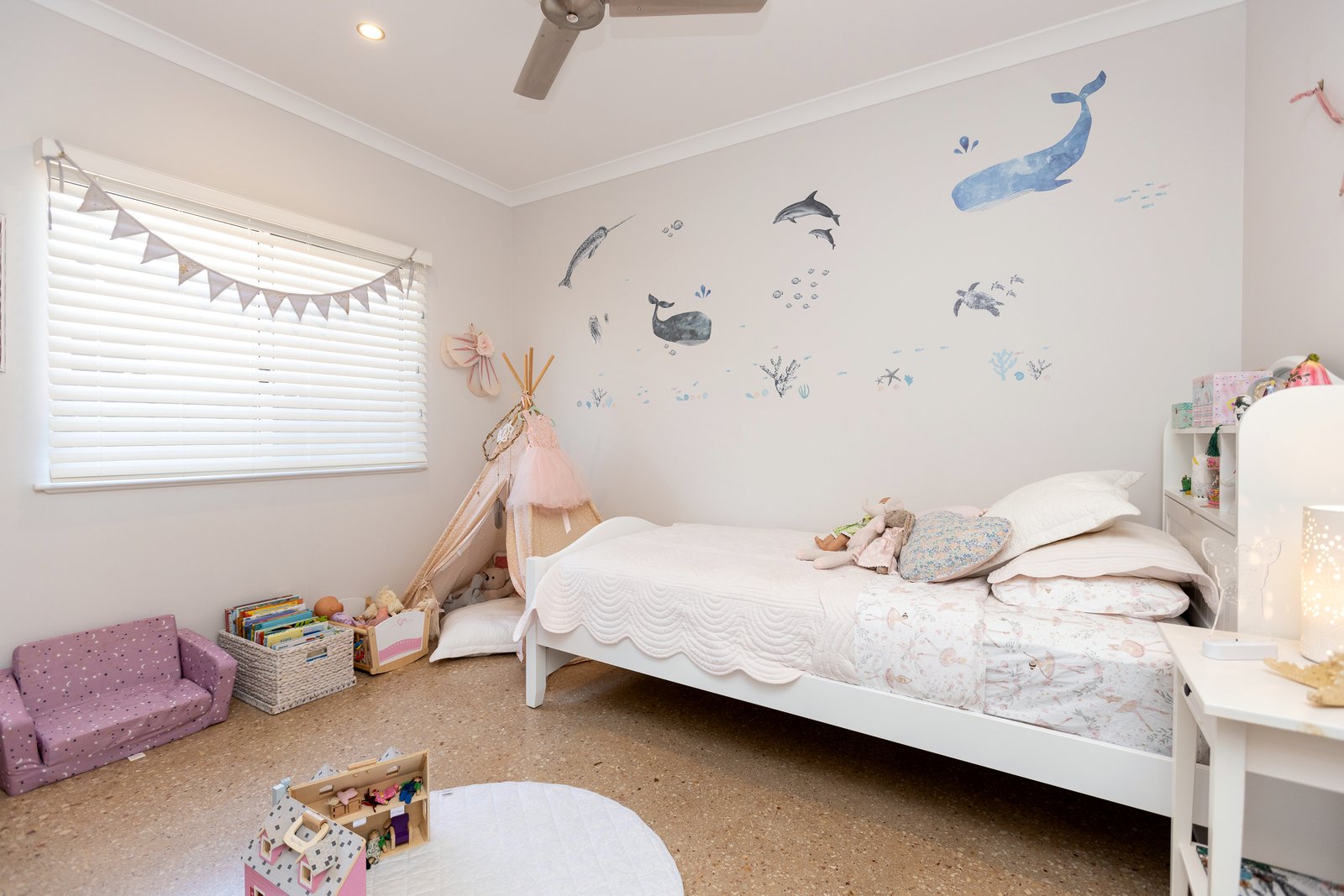 51 Nakamura Avenue BILINGURR 25