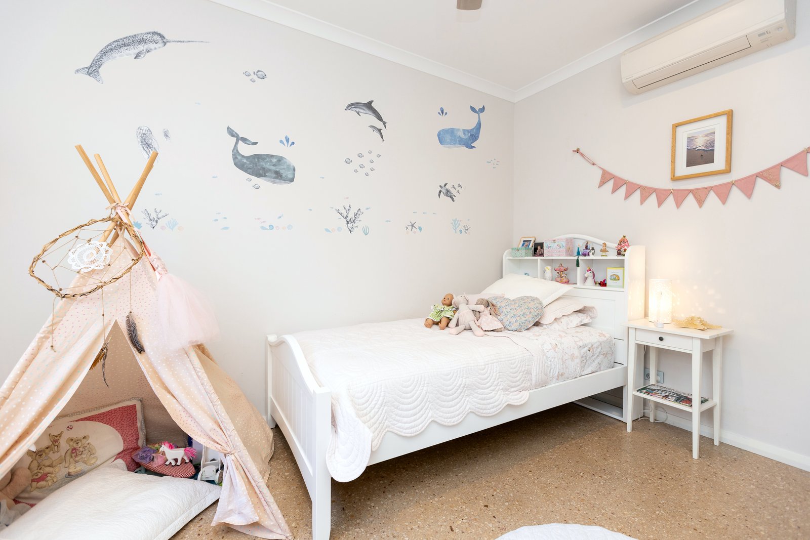 51 Nakamura Avenue BILINGURR 26