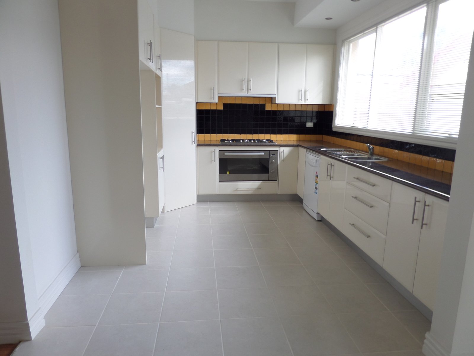 Gallery: 51 Nicholson Street
