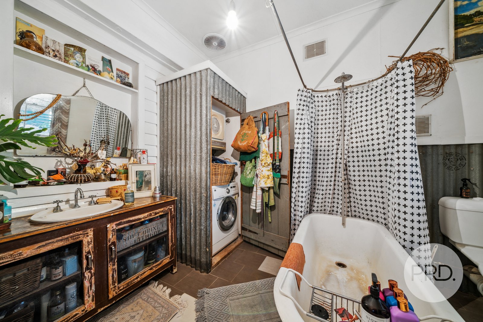 51 O'Connor Street URANQUINTY 14