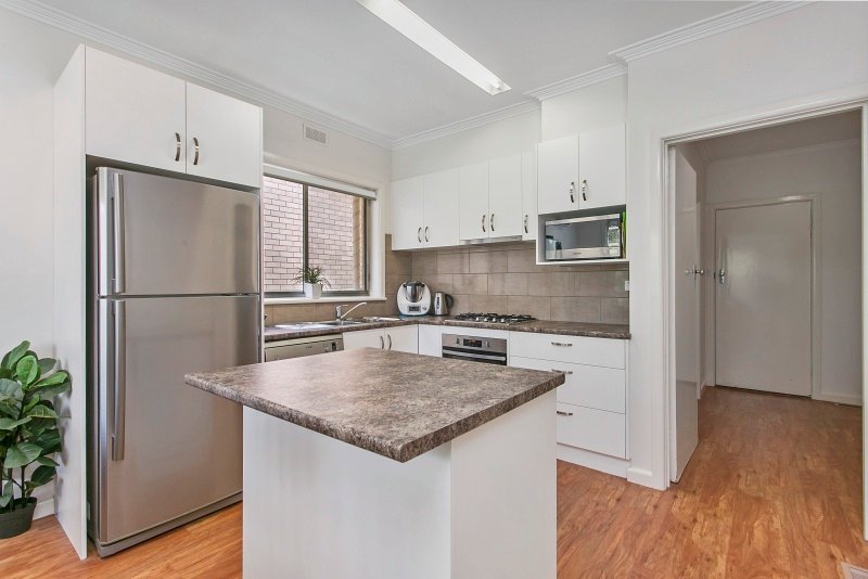 51 Osborne Street FLORA HILL 2