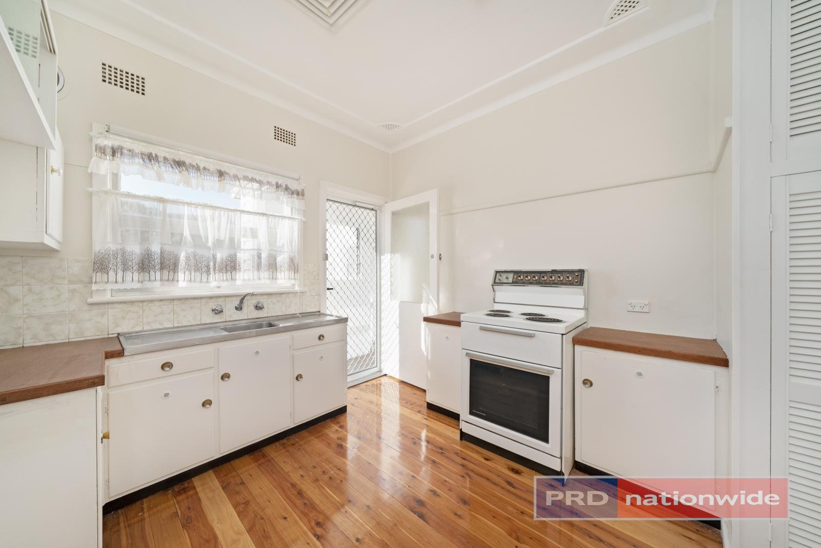 51 Ramsay Road PANANIA 2