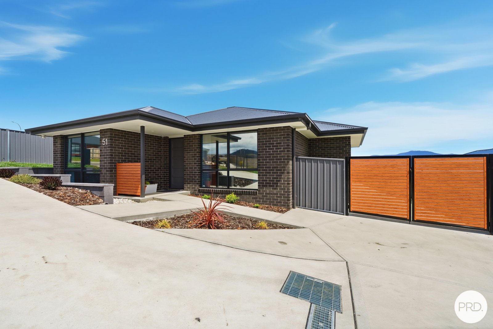 51 Riviera Drive OLD BEACH 9