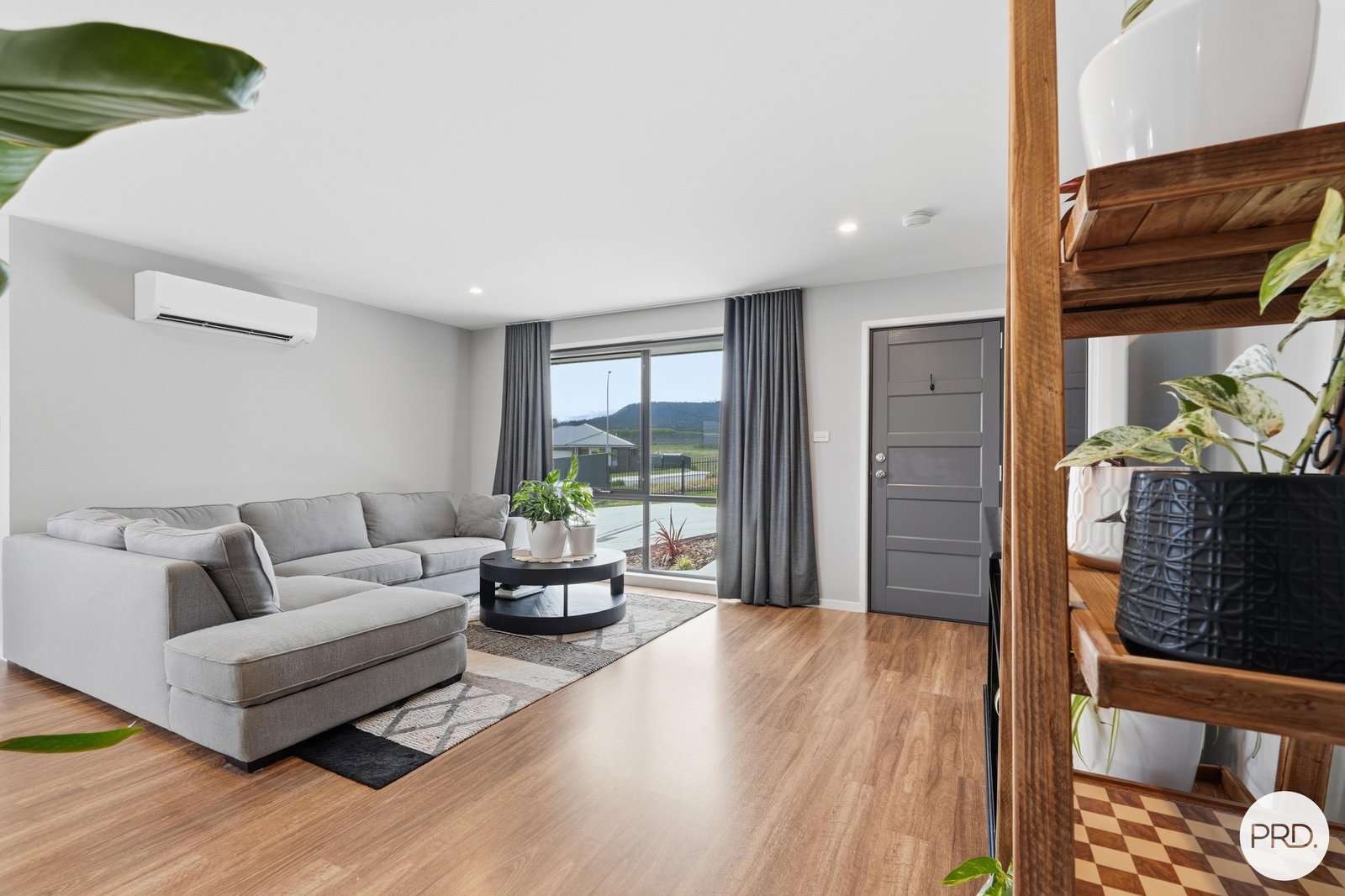 51 Riviera Drive OLD BEACH 10