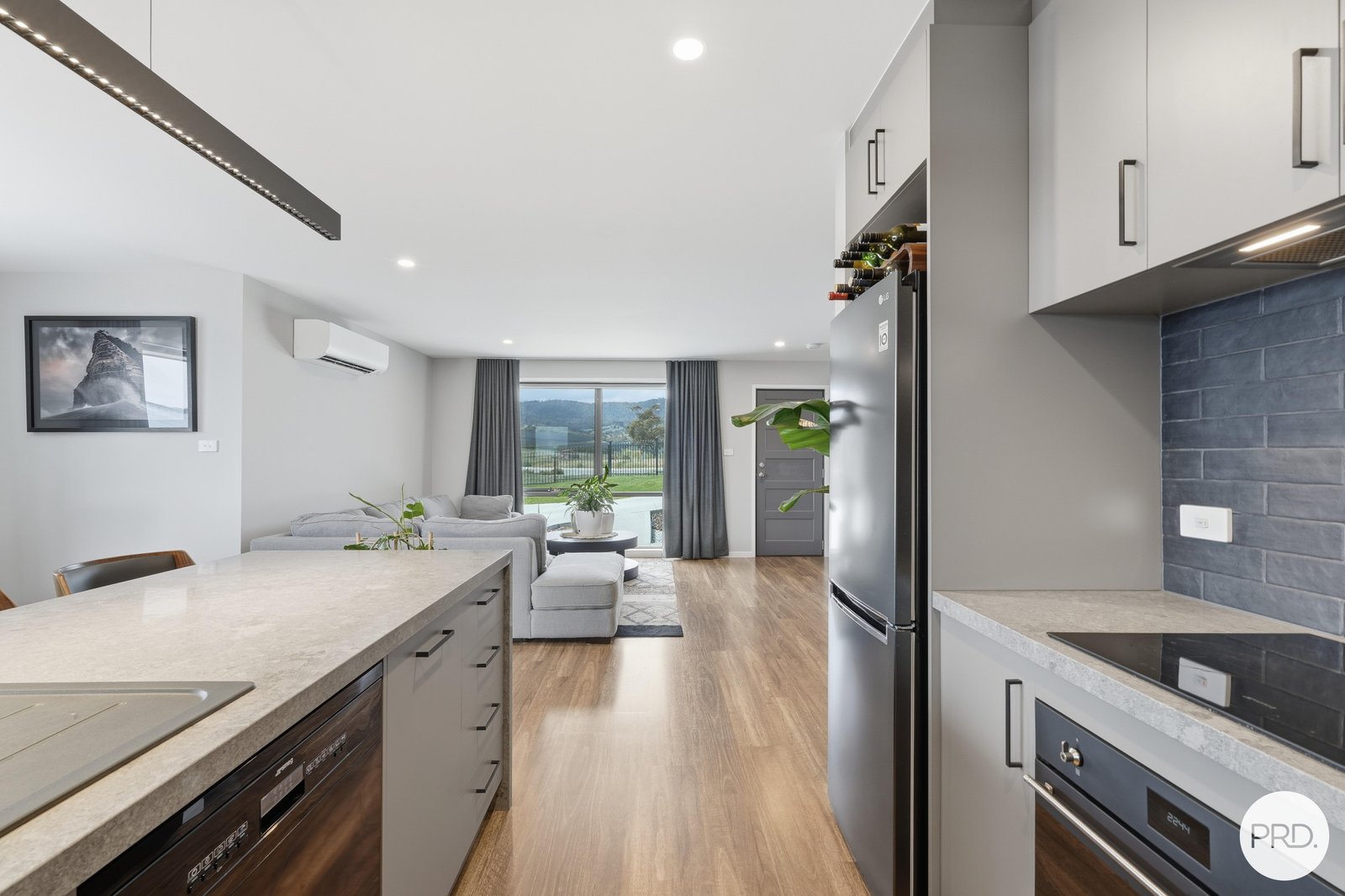 51 Riviera Drive OLD BEACH 20