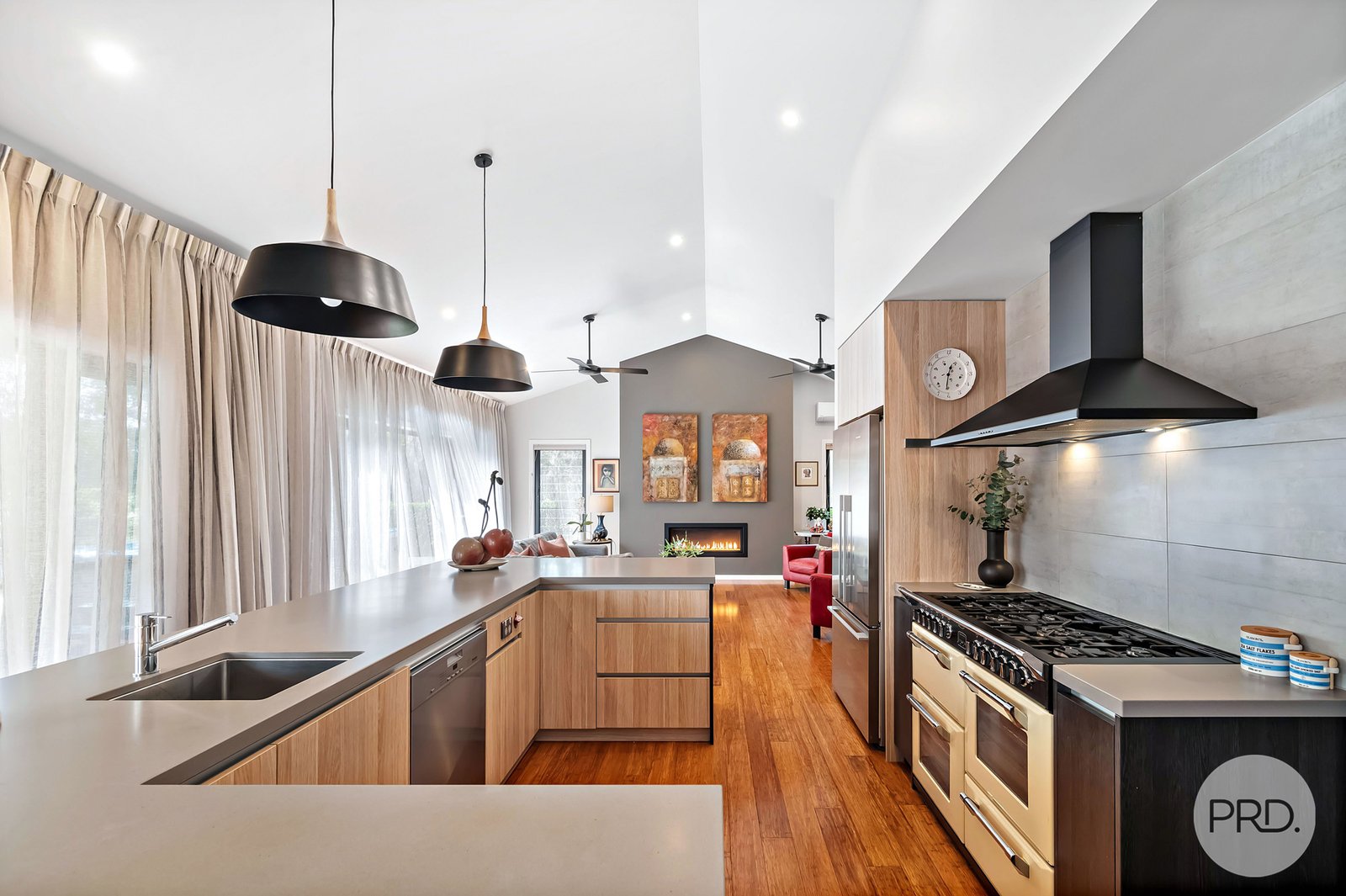 51 Sandpiper Avenue SALAMANDER BAY 4