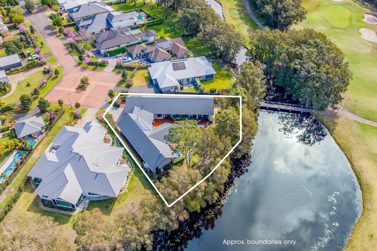 51 Sandpiper Avenue SALAMANDER BAY 13