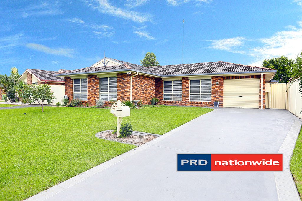 51 Sandpiper Crescent CLAREMONT MEADOWS 1